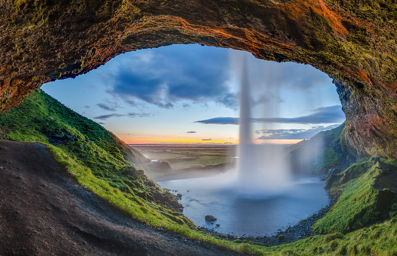 Cascada Seljalandsfoss. Wikimedia Commons